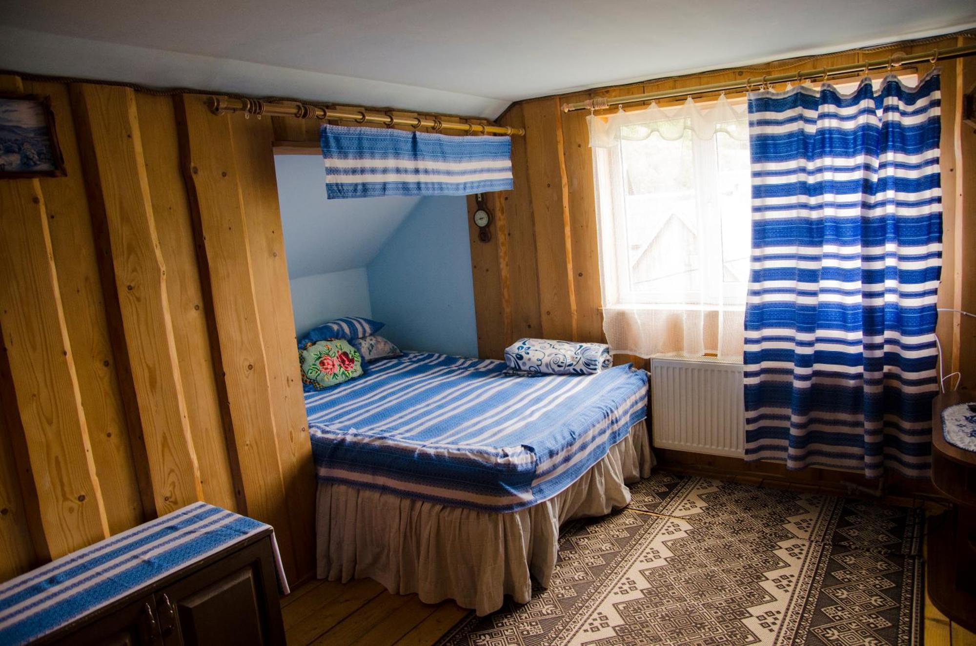 Hotel Gostynnyi Dvir U Marichky Lazeščyna Exteriér fotografie